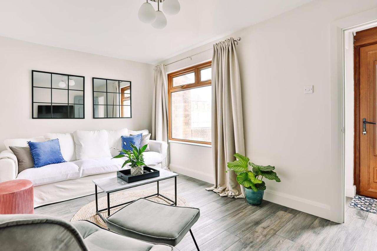 Family Town House Villa Belfast Bagian luar foto