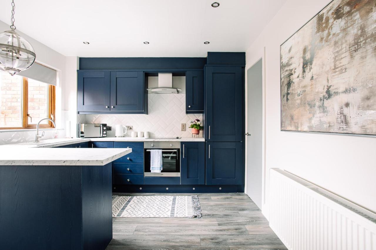 Family Town House Villa Belfast Bagian luar foto