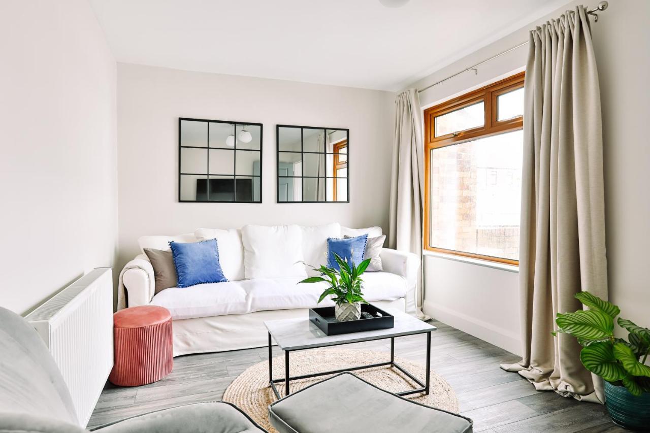Family Town House Villa Belfast Bagian luar foto